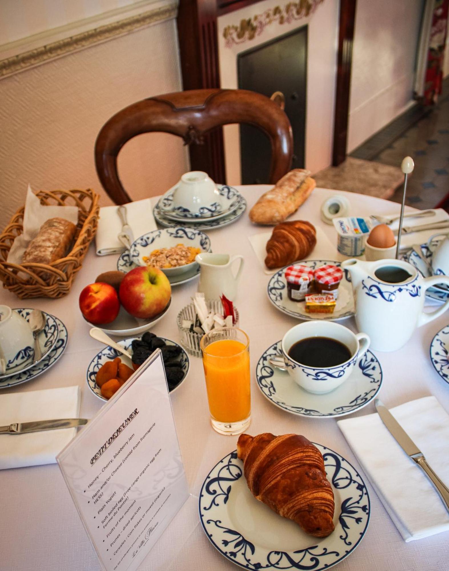 Hotel La Villa Fleurie Beaune  Zewnętrze zdjęcie