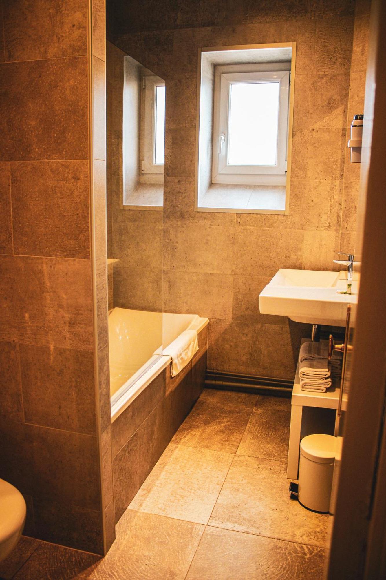 Hotel La Villa Fleurie Beaune  Zewnętrze zdjęcie